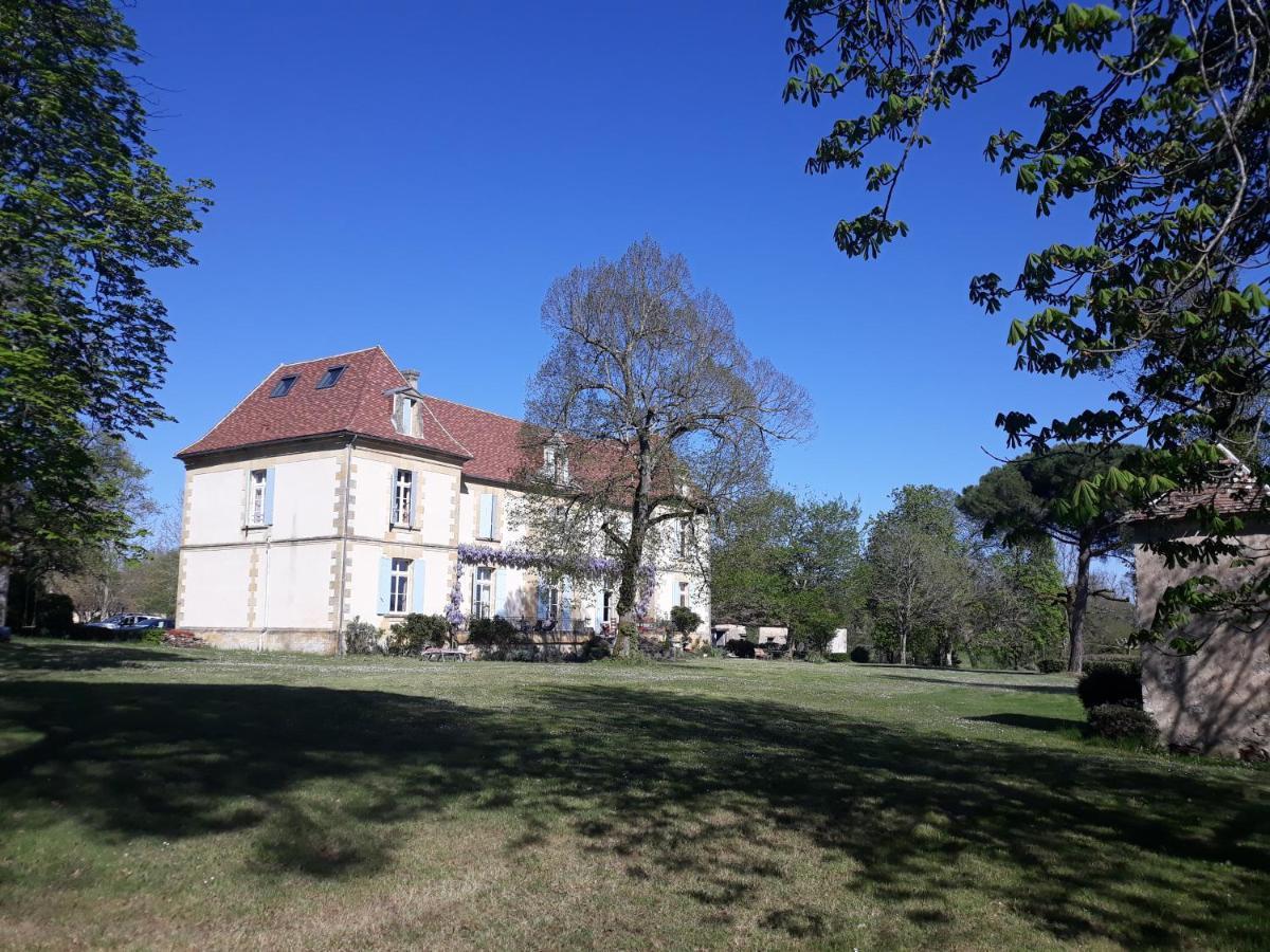 Château Le Tour - Chambres d'Hôtes Faux  Exterior foto